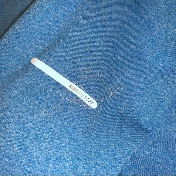 Nike Dri-Fit Element Long Sleeve Men Size Large  Blue 1/2 Zip Lightweight Jacket - Picture 9 of 10